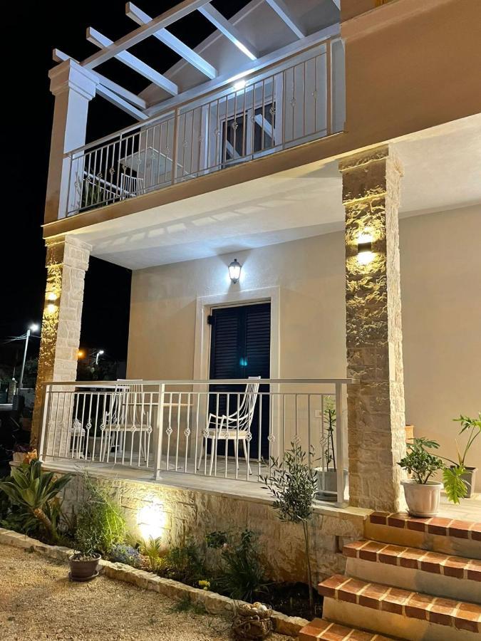 Tani'S House Villa Sarandë Exterior foto